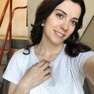 Meet your Posher, Liane